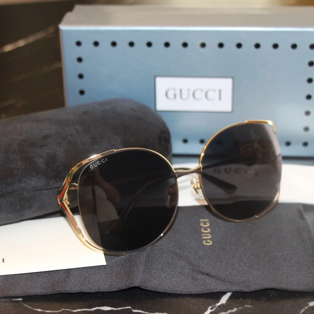 Gucci GG0225S Sunglasses - Picture 5 of 13